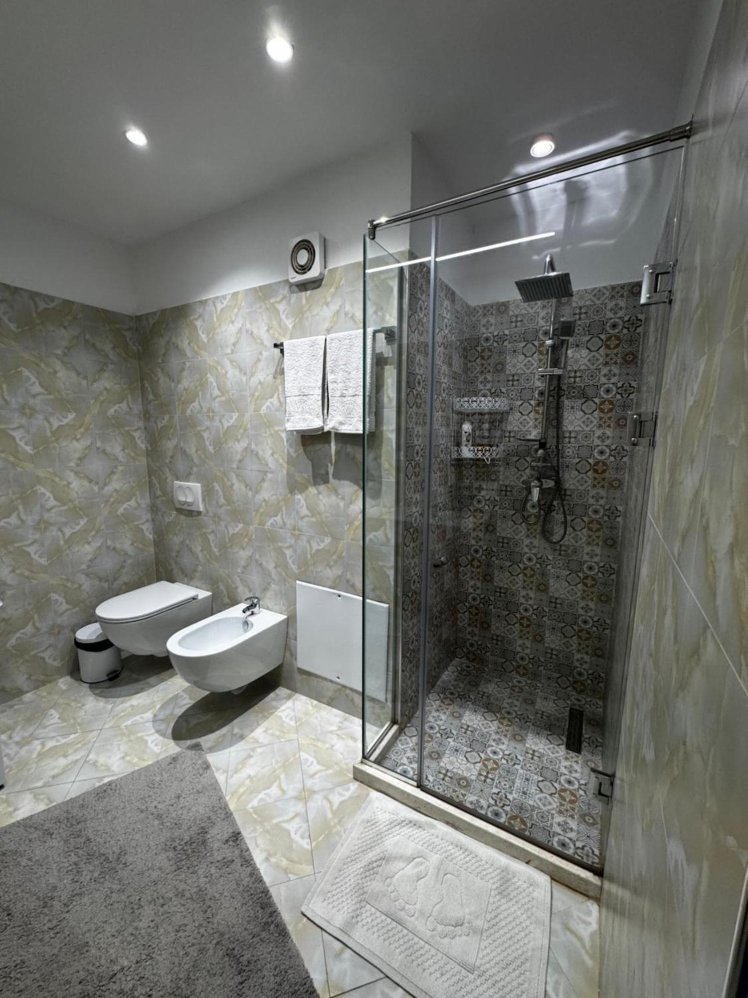 Sky & Sea View Luxury Apartments Durrës Exterior foto