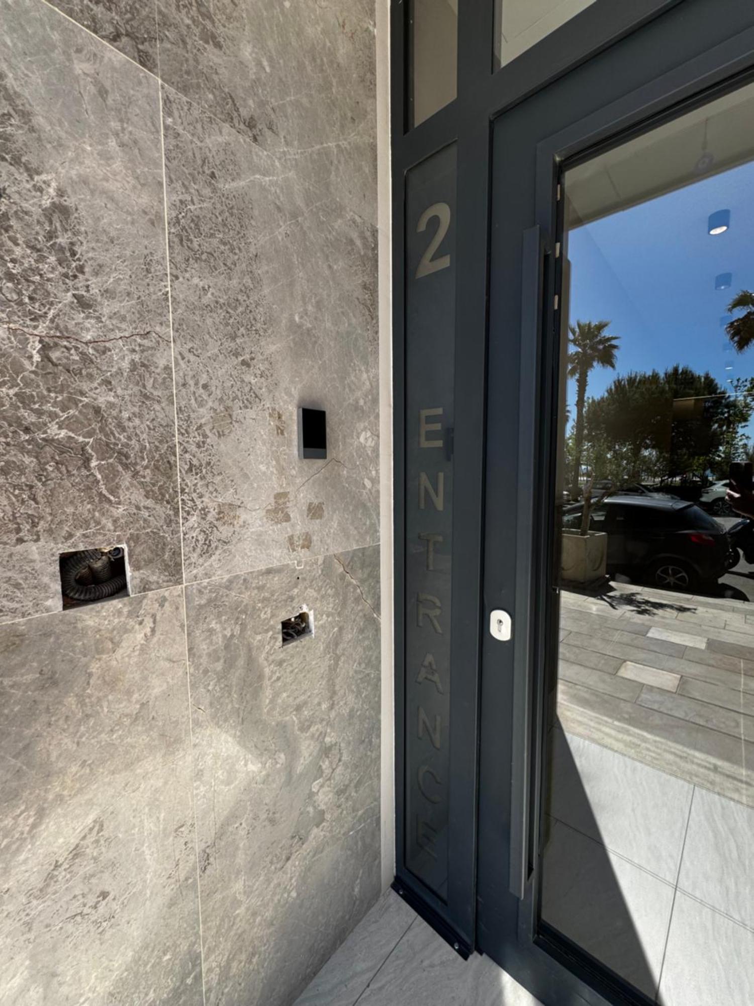 Sky & Sea View Luxury Apartments Durrës Exterior foto