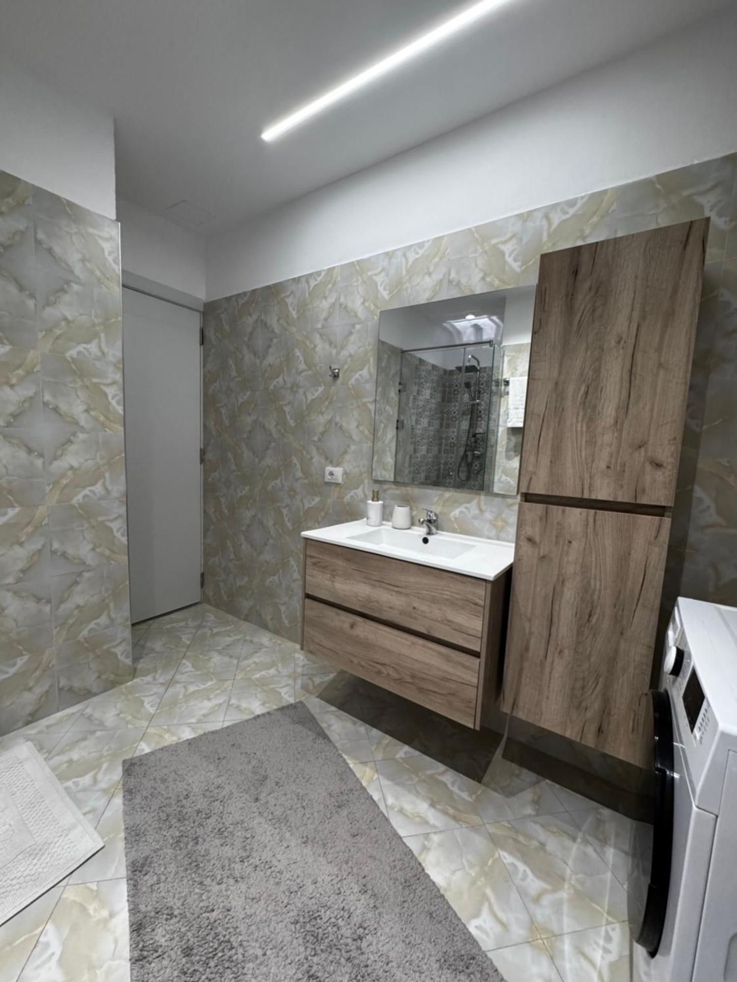 Sky & Sea View Luxury Apartments Durrës Exterior foto